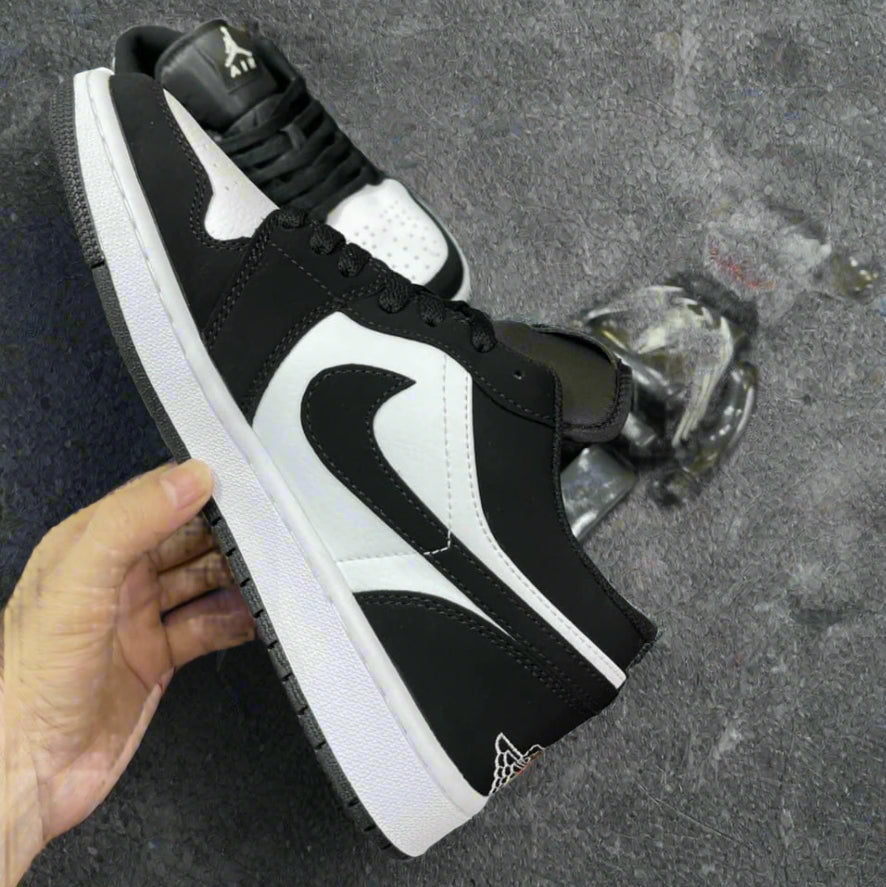 Nike Air Jordan 1 Low “Panda”